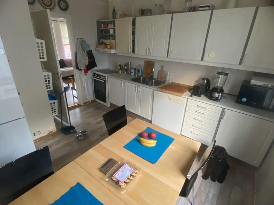 200 M Til Alt To Everything Egersund Exterior photo